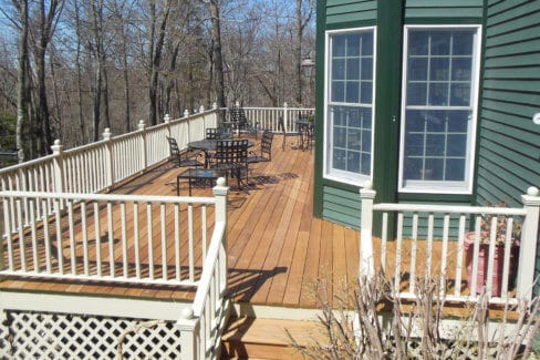 New-IPE-Deck-with-white-contrasting-railing-in-Pound-Ridge-NY-
