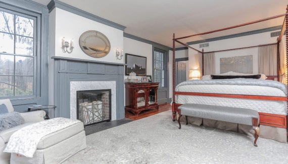 Victorian-Bedroom-with-fireplace-Greenwich-CT
